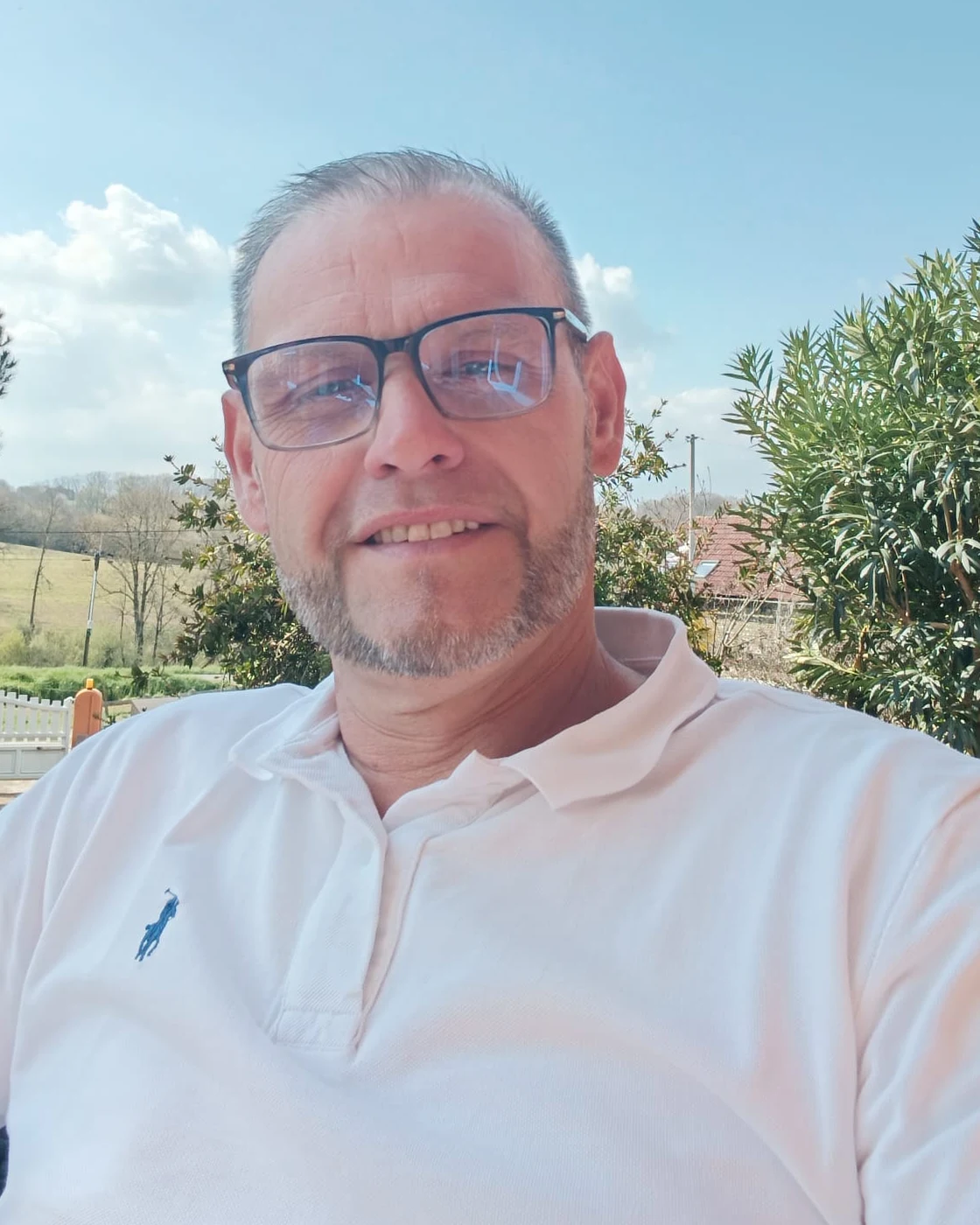 David, artisan menuisier multi-services dans les Hautes-Pyrénées